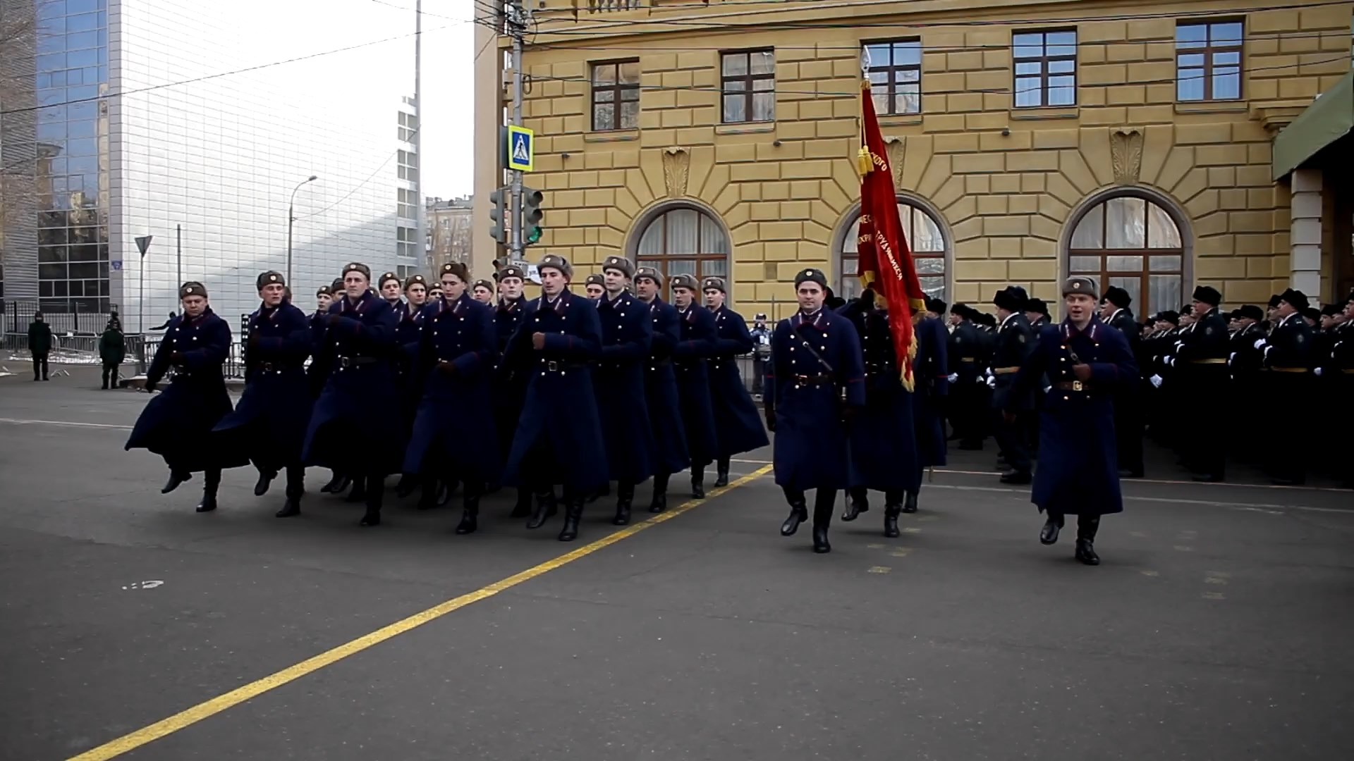 Сотрудники МЧС готовятся к Параду Победы